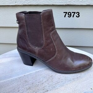 Anne Klein Bunty Chelsea Boots Womens 7.5M Brown Leather Block Heel Ankle Boot
